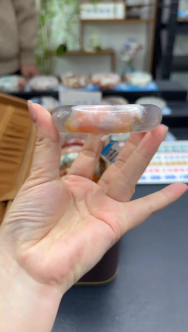 【闪购商品】石英质玉手镯未镶嵌C168(56圈)