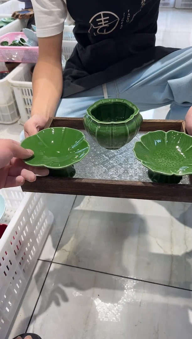 瓷片微瑕商品，介意勿拍 盘