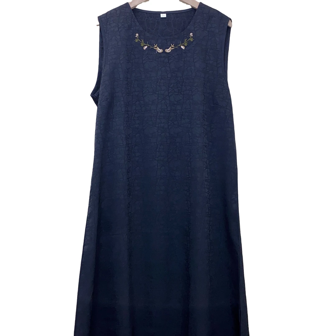 675【轩依阁专属】新款龟裂纹时尚休闲黑色无袖刺绣背心裙