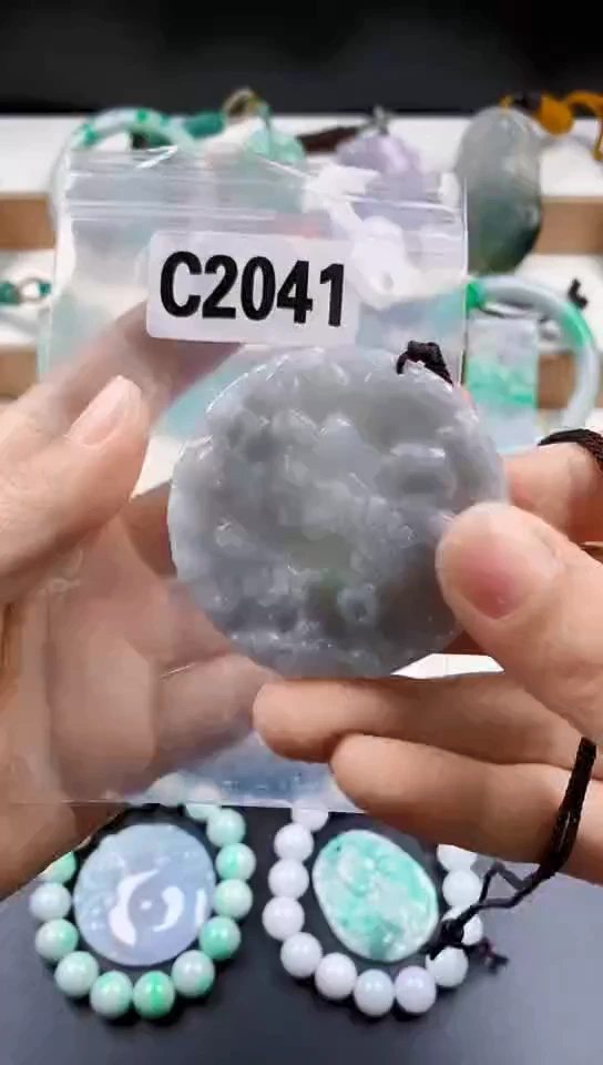 颈饰未镶嵌翡翠天然翡翠吊坠挂件