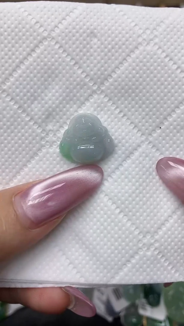 翡翠未镶嵌颈饰1111111111