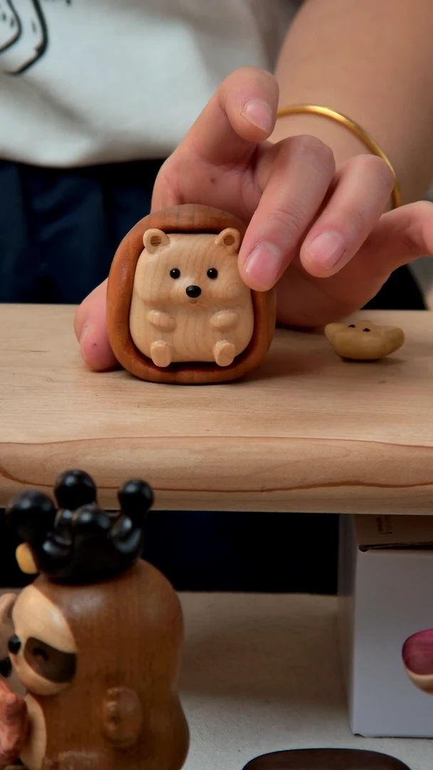 木j***y 樱桃木小刺猬 微瑕