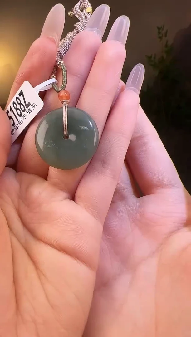 【闪购商品】和田玉颈饰未镶嵌扣5188