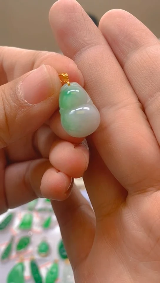 【闪购商品】翡翠颈饰18K金镶嵌新号开播，全场乱卖