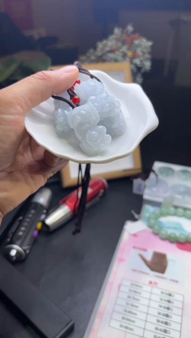 未镶嵌挂件翡翠多样性发一件R703083