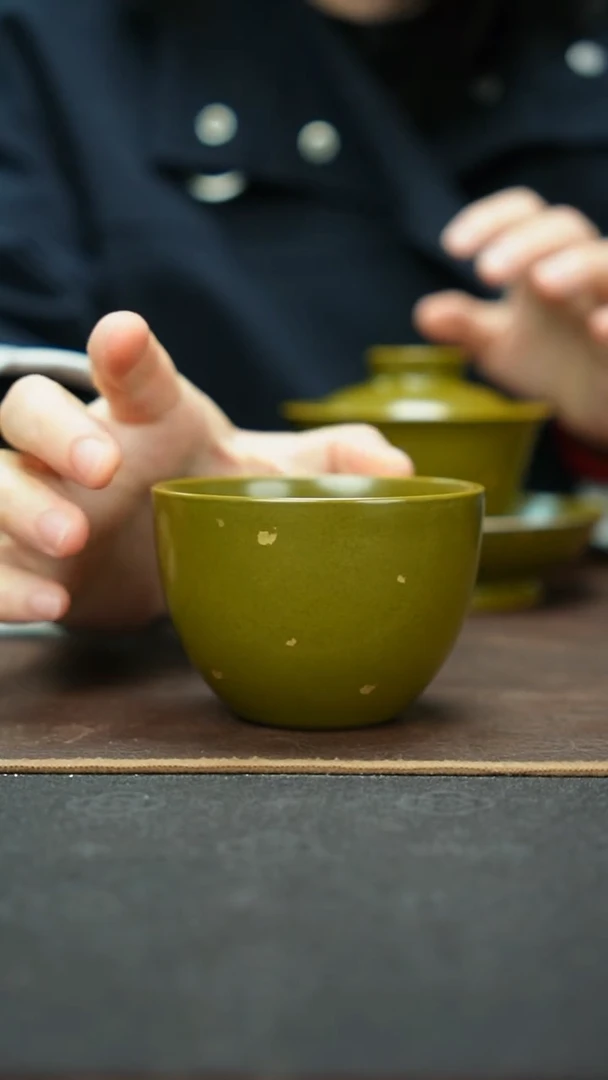 杯景德镇茶叶末洒金缸杯