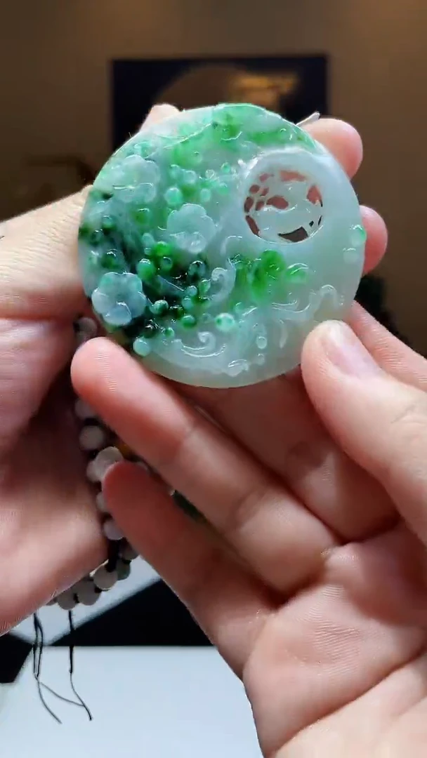 未镶嵌定制翡翠吊坠106