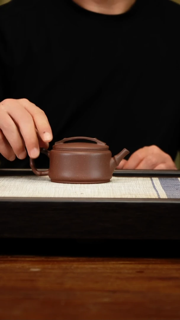 茶壶紫砂四底竹韵