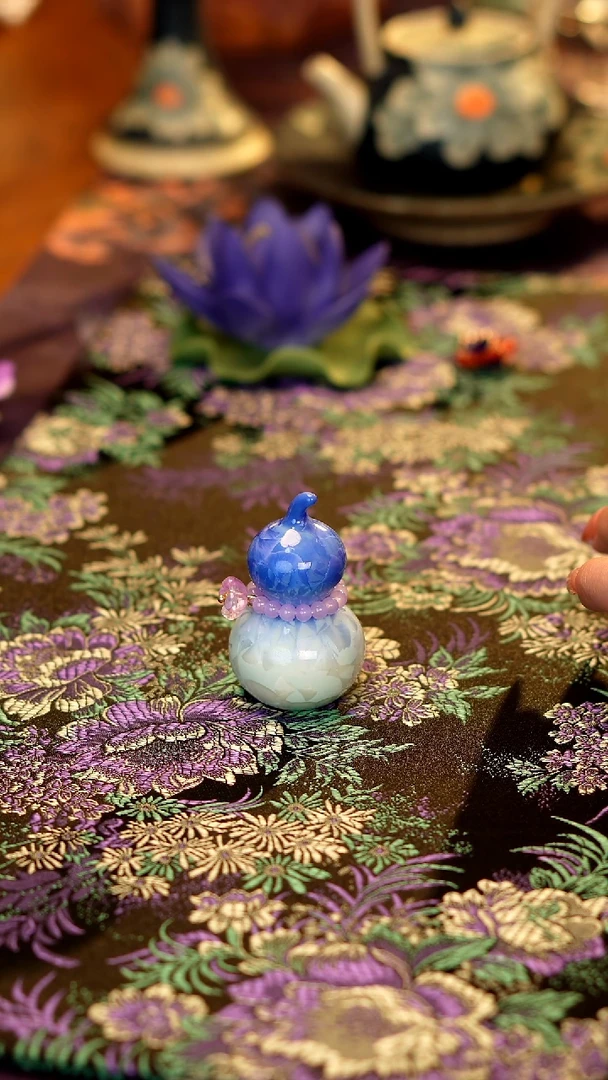 结晶釉深蓝色葫芦····