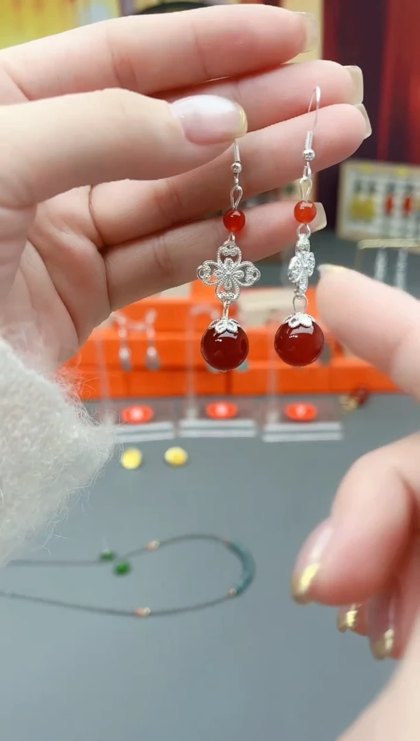 未镶嵌耳钉玛瑙/玉髓A2