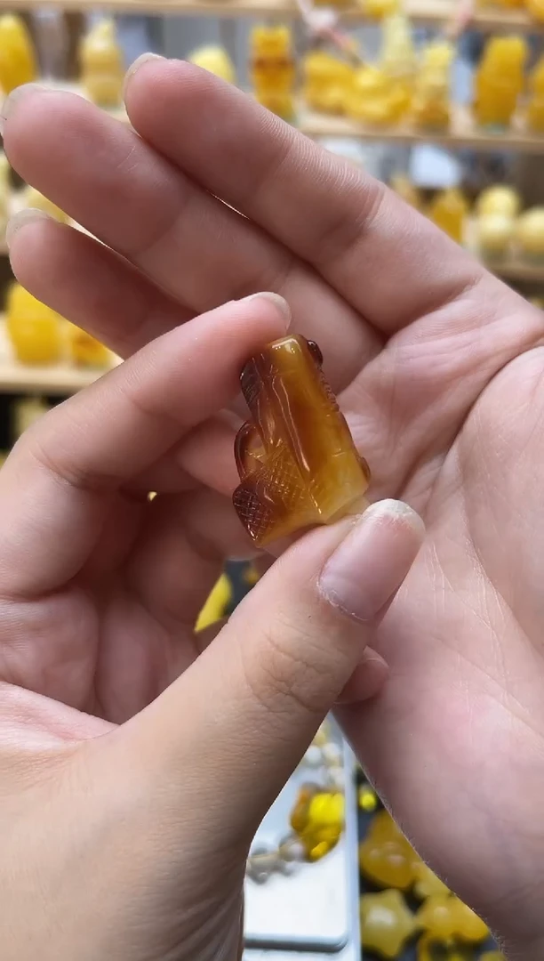琥珀未镶嵌珠宝奇石119琥珀蜜蜡微瑕