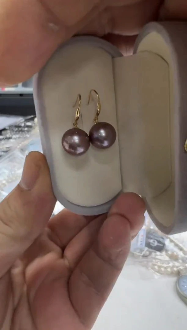 【闪购商品】淡水珍珠耳饰18K金镶嵌11-12mm