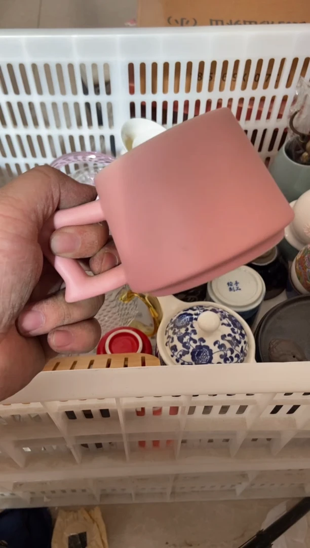 杯无运费险有瑕疵的摄影的产品有使用过的痕迹有点脏介意勿拍