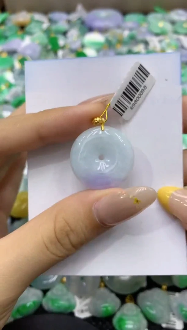 颈饰未镶嵌翡翠天然缅甸翡翠A货