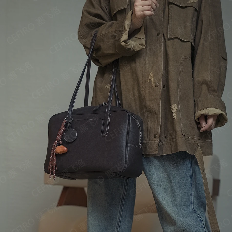 塞飞洛CEFIRO植鞣牛皮保龄球包单肩腋下包复古简约大容量 1079