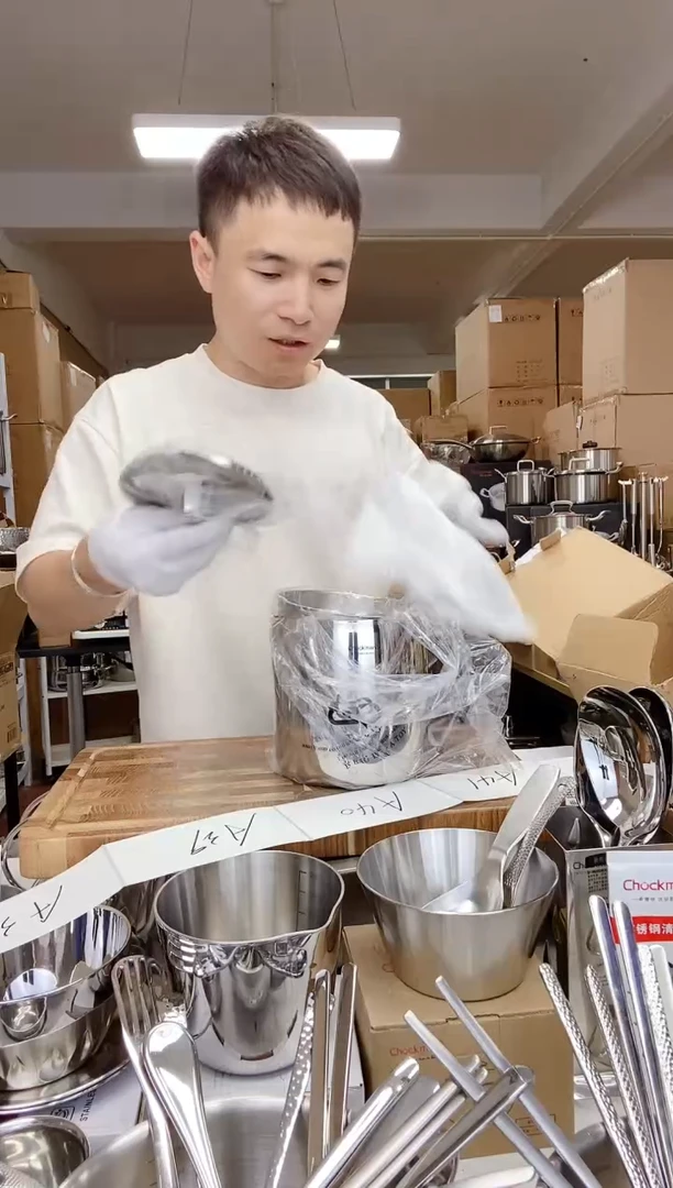 A38 微瑕卓德铭2L滤油壶