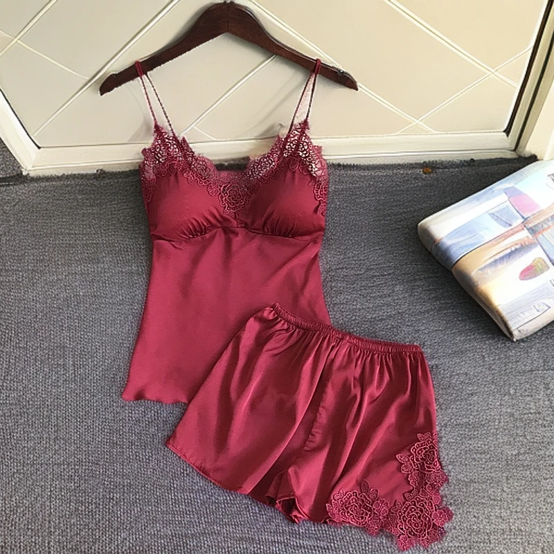 冰丝睡衣女款薄款夏吊带短裤睡衣套装性感显瘦家居服带胸垫可外穿