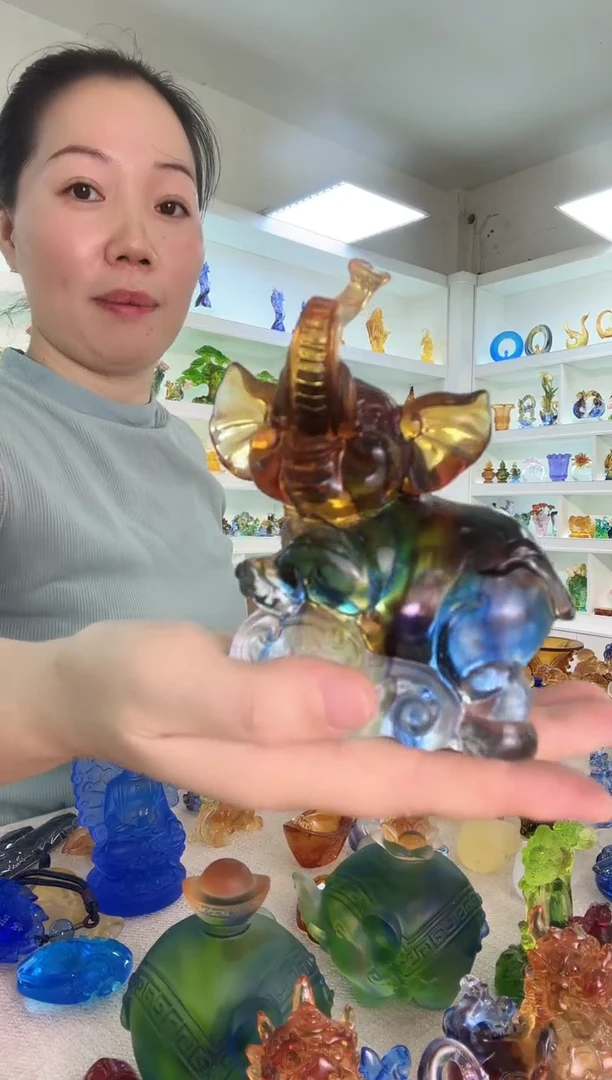 手工艺品琉璃大象