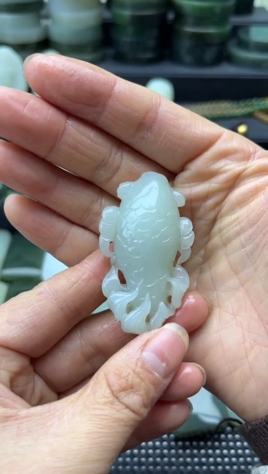 未镶嵌和田玉珠宝半成品鱼