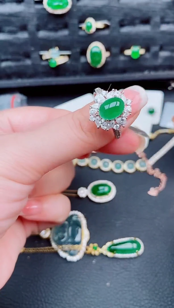 翡翠戒指银S925镶嵌天然a货翡翠331