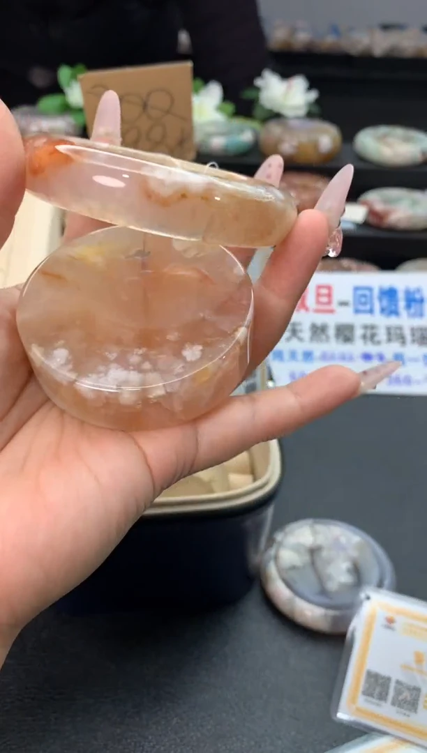 未镶嵌手镯石英质玉（61-62圈口）赠送镯心