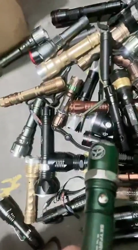 B869变焦不带电池