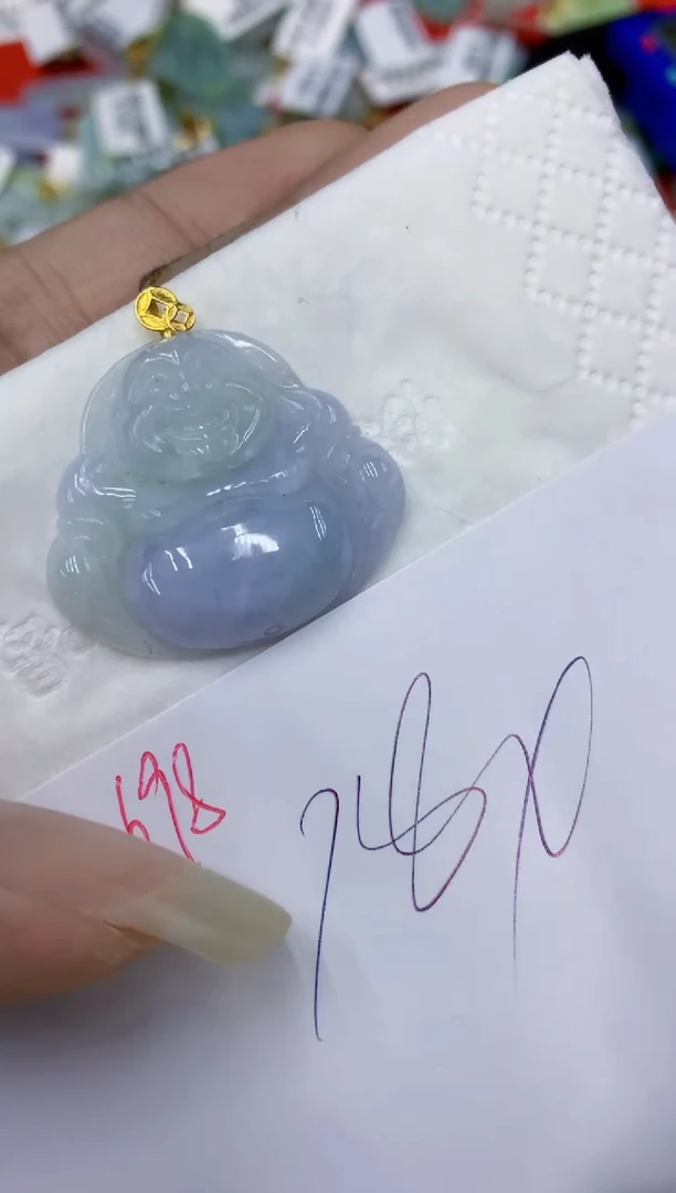 翡翠18K金镶嵌颈饰1111111111