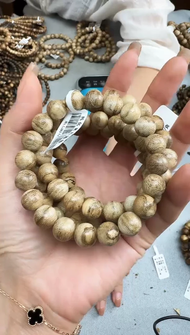 沉香手串1.0海南树心格圆珠单圈多样性发一
