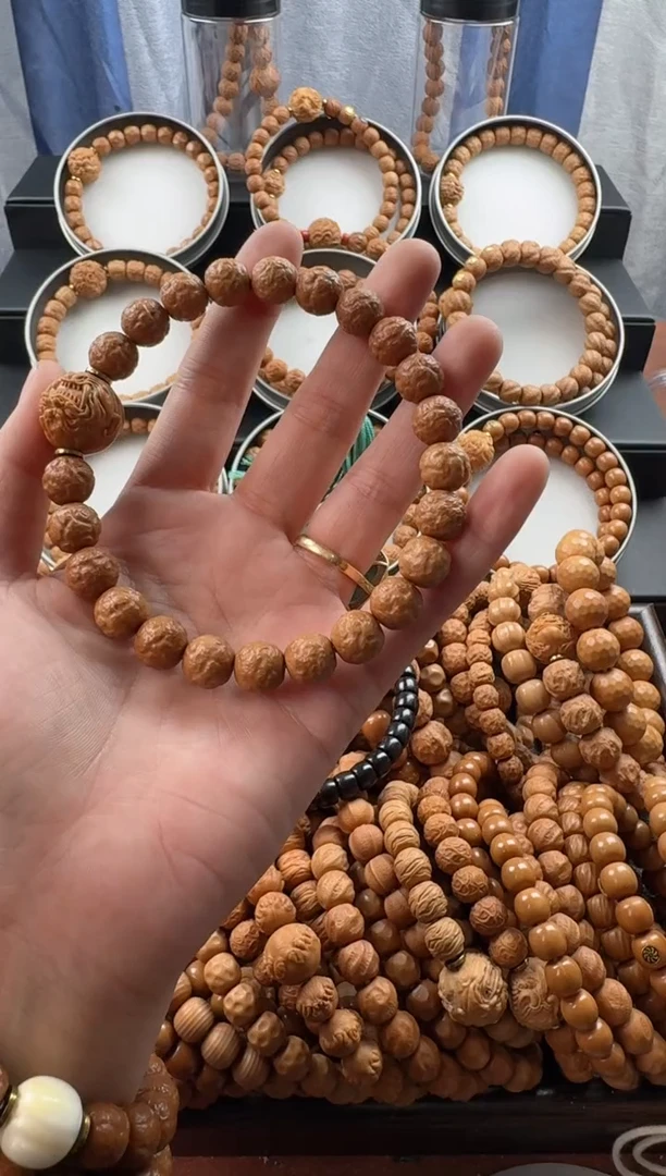 手串猴头核桃饕餮送单颗雕刻返油