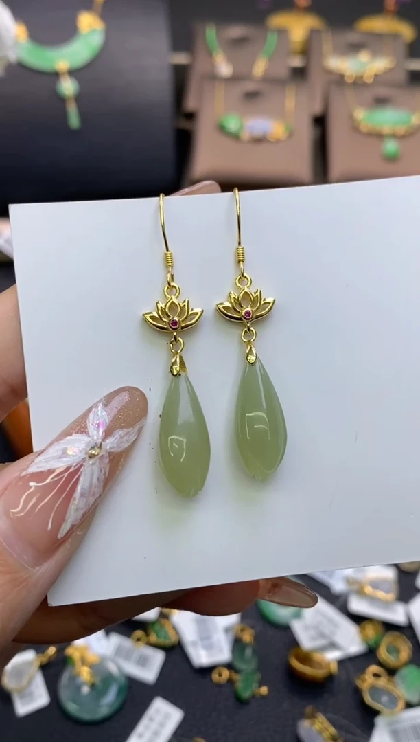 【闪购商品】翡翠颈饰银S925镶嵌净货11972