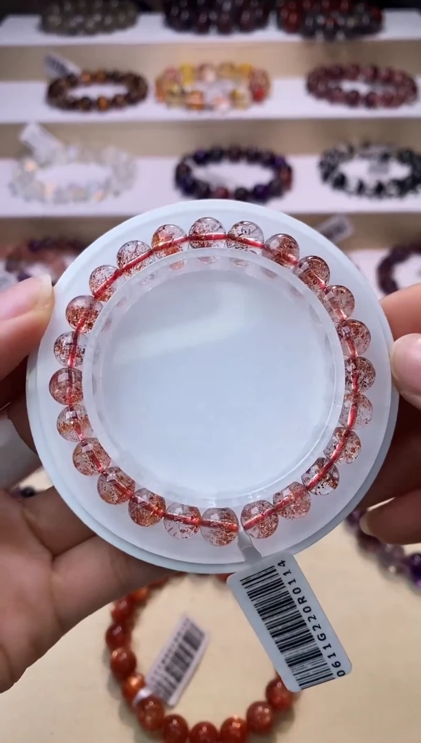 【闪购商品】水晶手链未镶嵌黑加仑超七7m+