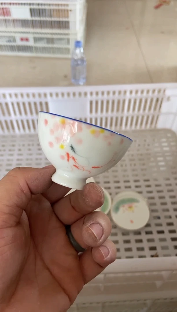 杯无运费险有瑕疵的摄影的产品有使用过的痕迹有点脏介意勿拍