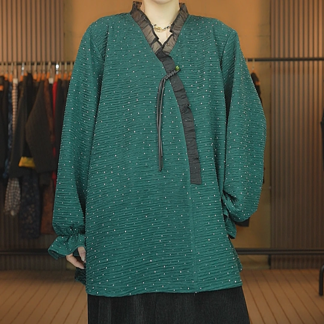 141绿色满天星V领花边上衣女士时尚百搭卫衣K673