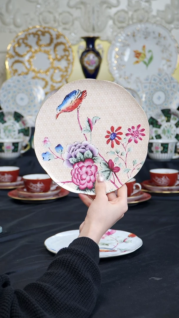 骨瓷婷婷中古器物如图所示61