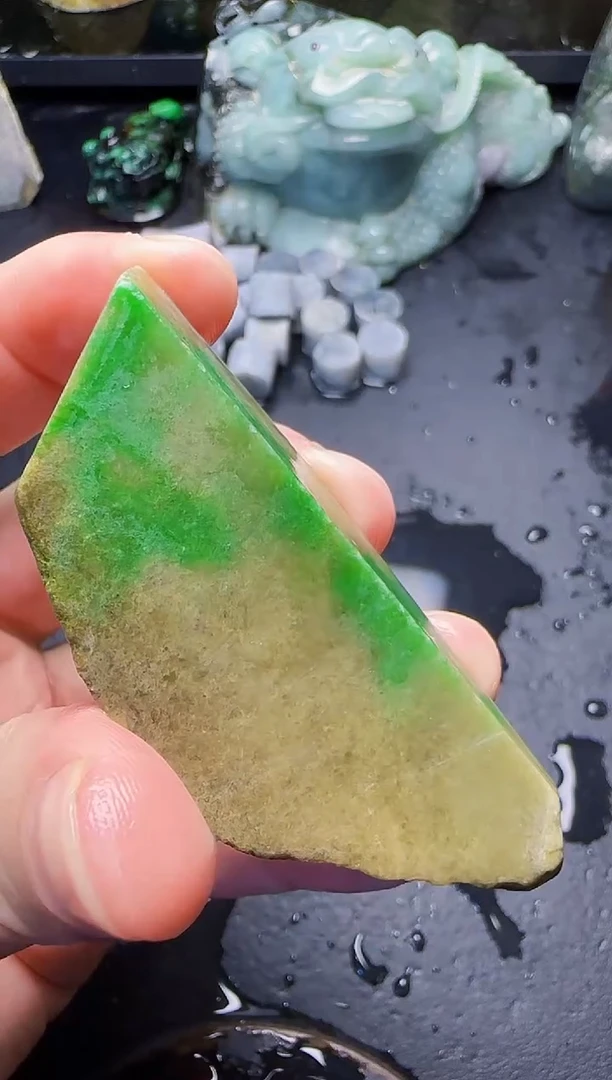 颈饰未镶嵌翡翠小**飘46