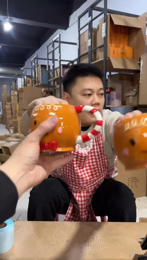 【闪购商品】杯红色加粉色姜饼人头杯2件套