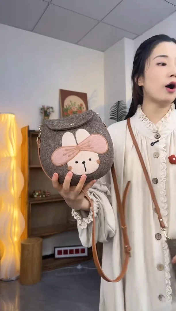 羊毛非遗纯手工包  蛋蛋包蝴蝶结兔子