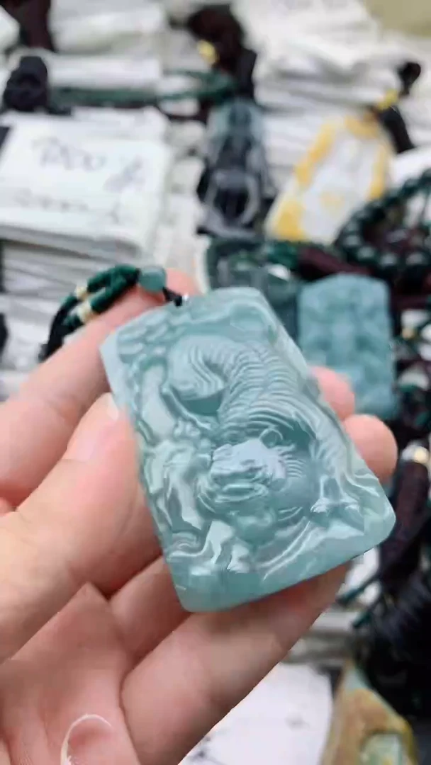 颈饰未镶嵌翡翠888
