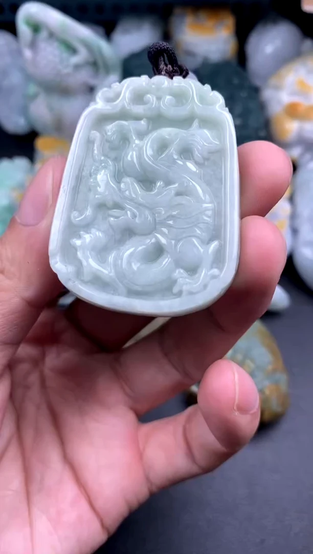吊坠(不含链)未镶嵌翡翠1