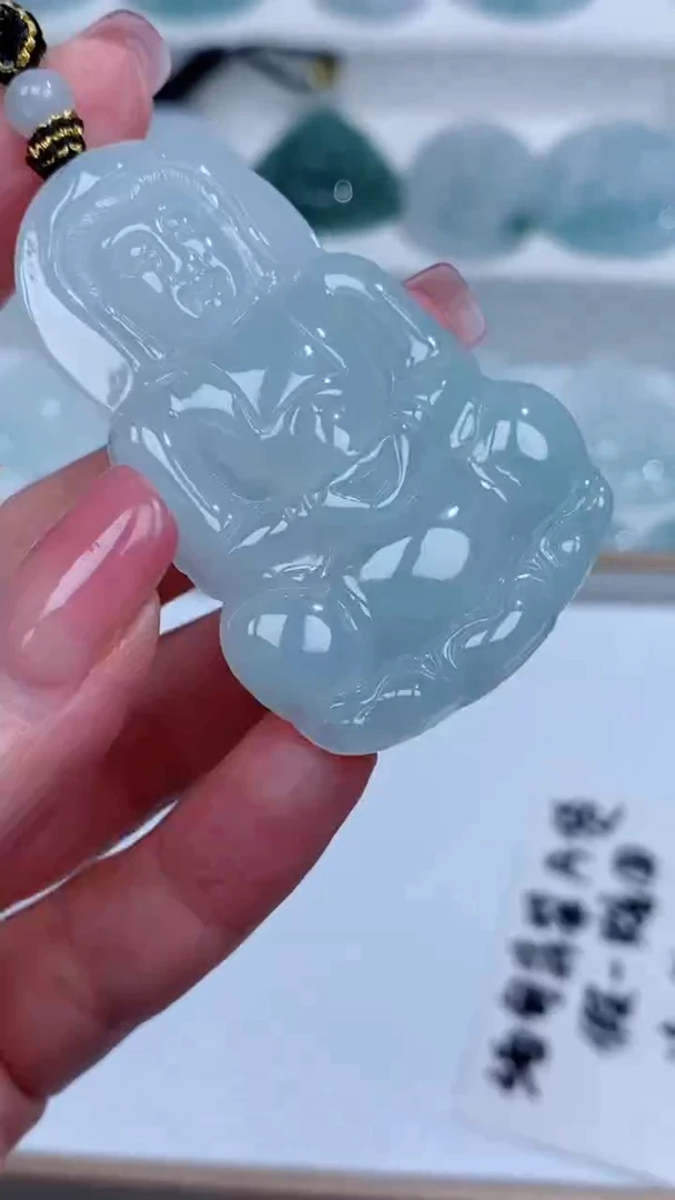 翡翠未镶嵌颈饰吊坠