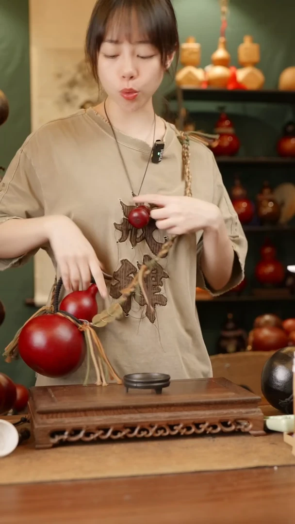 109号精品天然大漆酒葫芦一物一拍~