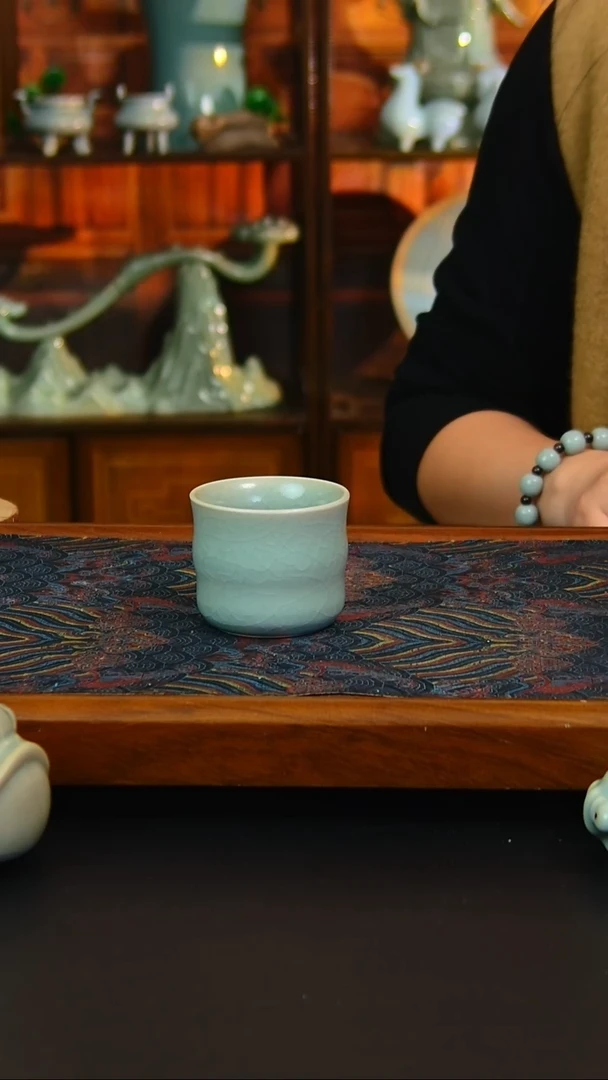 瓷片仿古釉竹节杯，全品