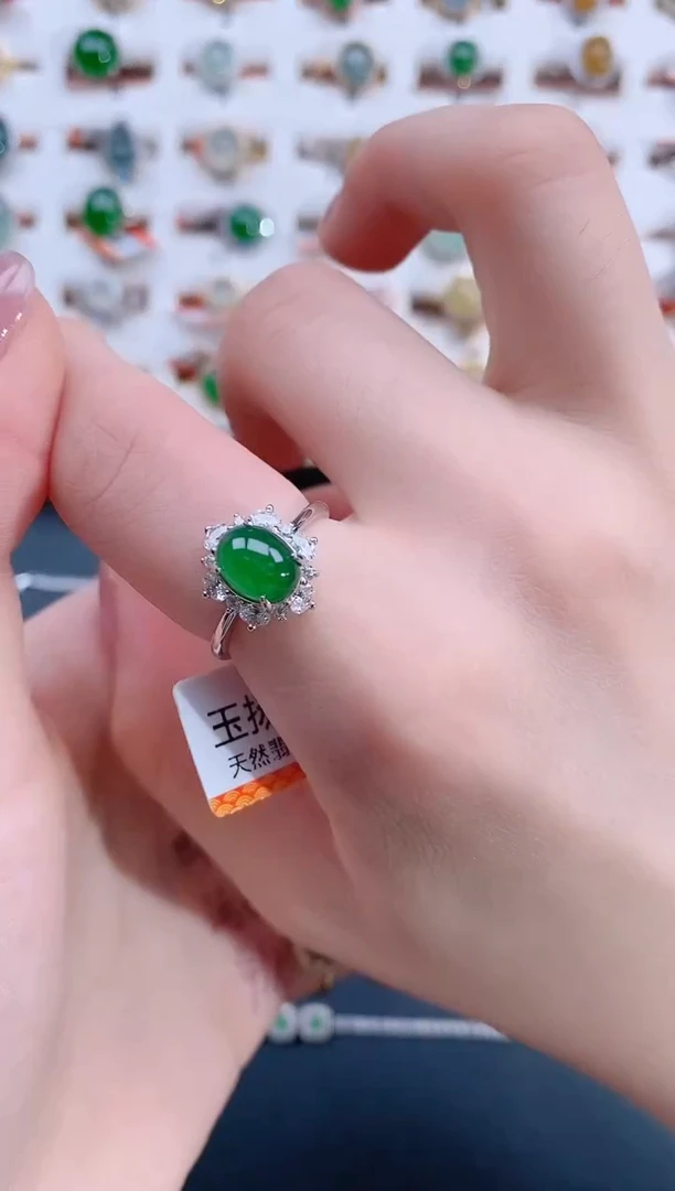 翡翠戒指银S925镶嵌天然翡翠