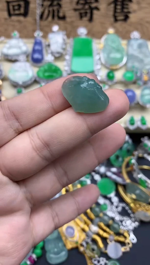 【闪购商品】翡翠颈饰未镶嵌1-中国好珍宝