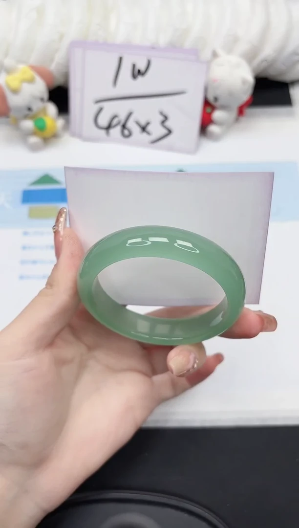 未镶嵌手镯石英质玉71-56