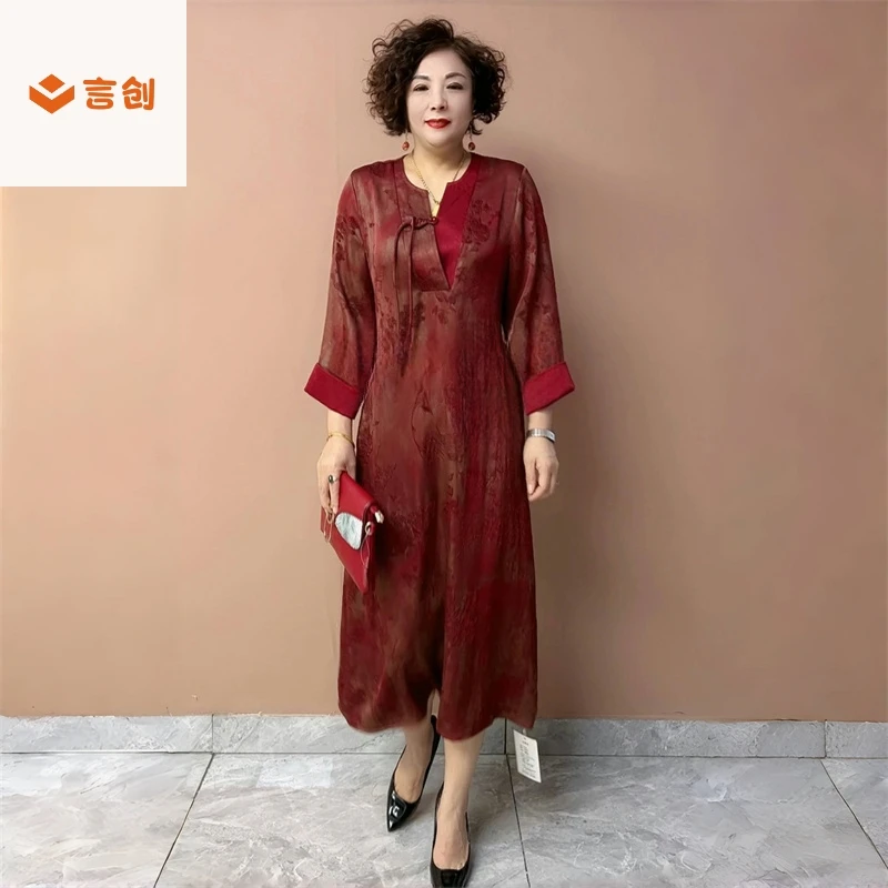402中老年妈妈真丝旗袍连衣裙夏季国风新款宽松遮肉过膝碎花长裙