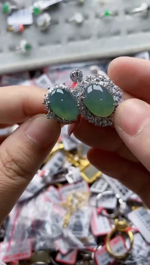 翡翠戒指银S925镶嵌1200000    4