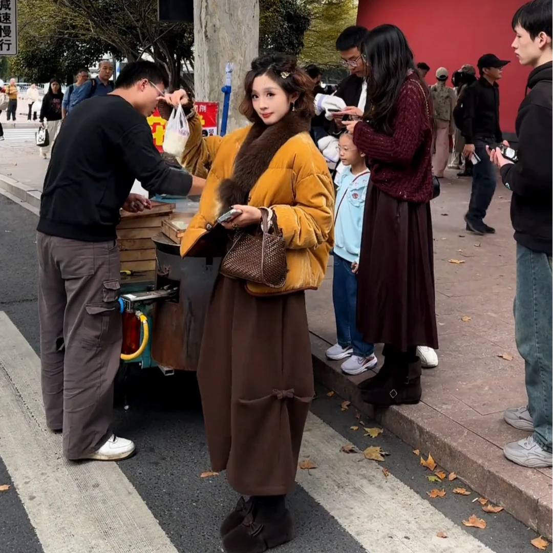 2025冬季新款时尚气质韩版宽松慵懒风短款棉服外套裤子两件套