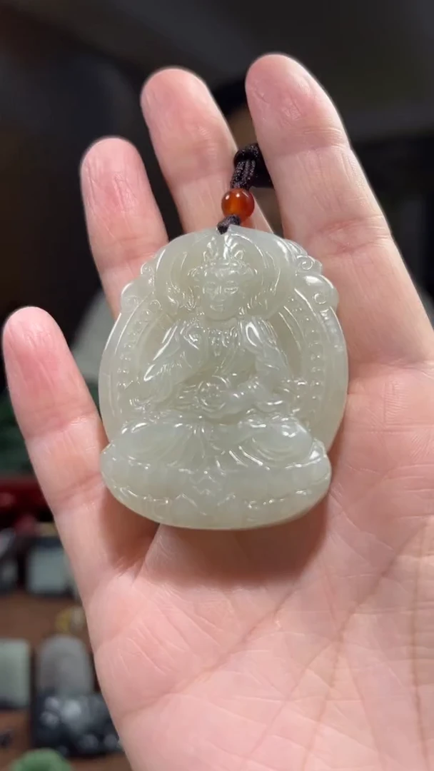 颈饰未镶嵌和田玉·