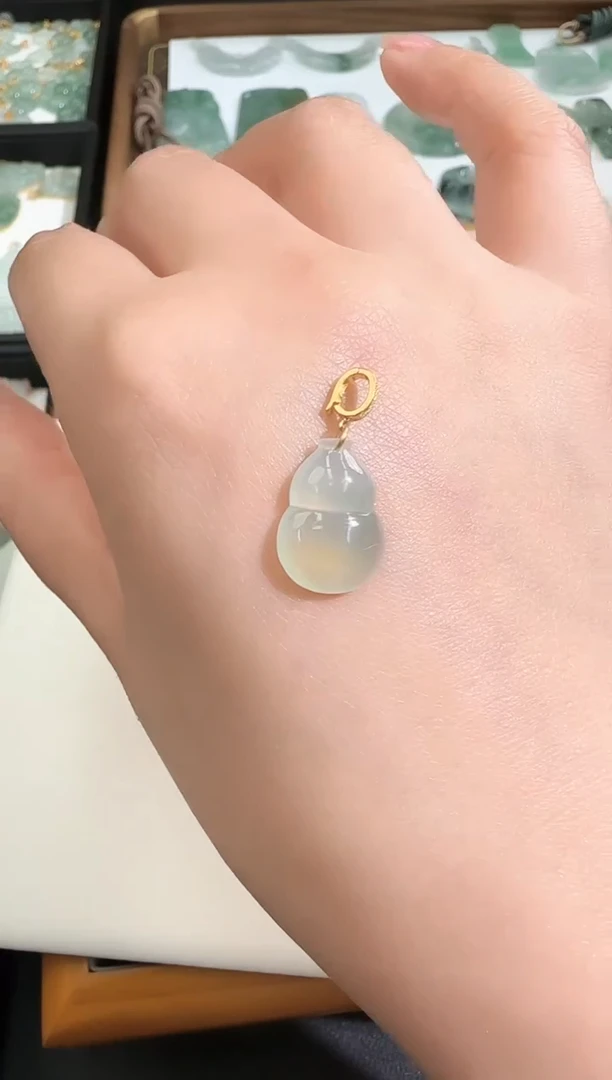 【闪购商品】翡翠颈饰18K金镶嵌025022459
